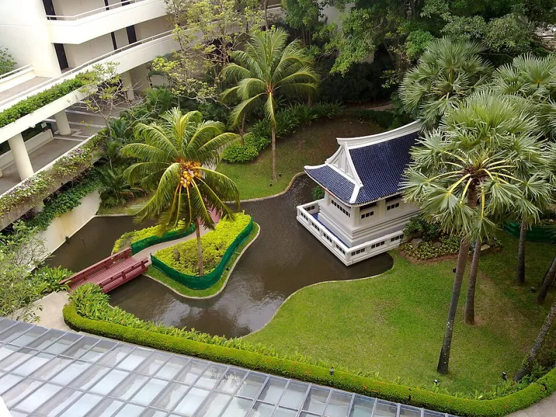 Condo, Villa, or Bungalow? A Real Talk Guide to Choosing Your Phuket Rental